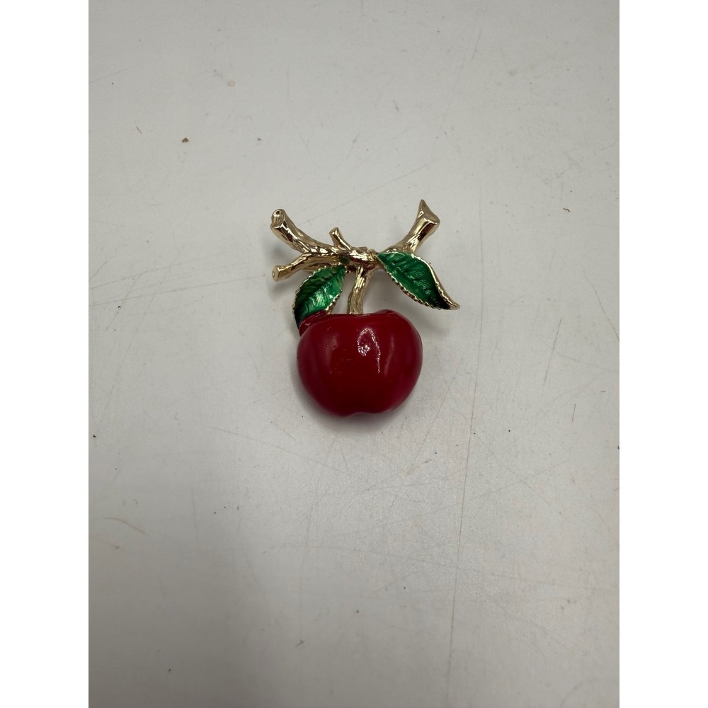 Gerrys‎ Vintage Red Apple Brooch Gold Tone Green Enamel Leaf Fruit Pin Signed